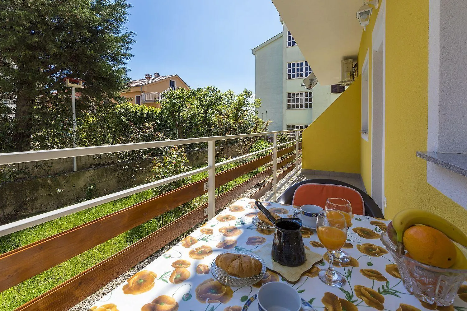 Hundefreundliches Apartment Mit Bbq, Privatem Balkon Und Nur 700 Meter Zum Strand Crikvenica