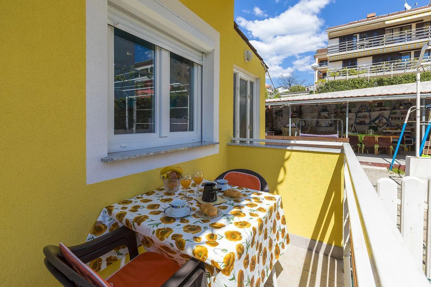 Hundefreundliches Apartment Mit Bbq, Privatem Balkon Und Nur 700 Meter Zum Strand Crikvenica
